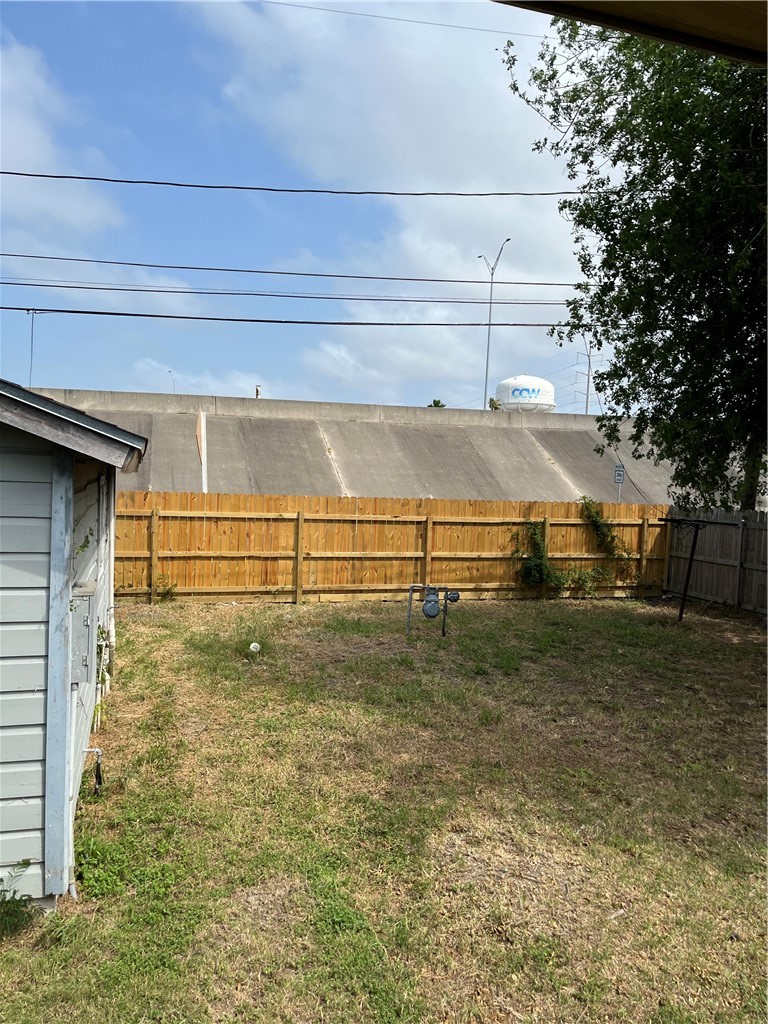 4418 Vestal St Property Photo 18
