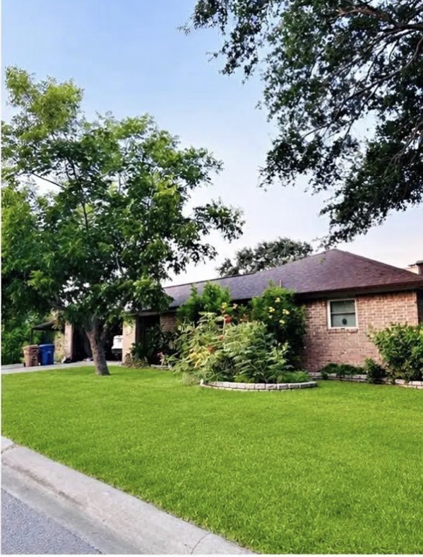2153 Alazan Dr 1 Property Photo 2