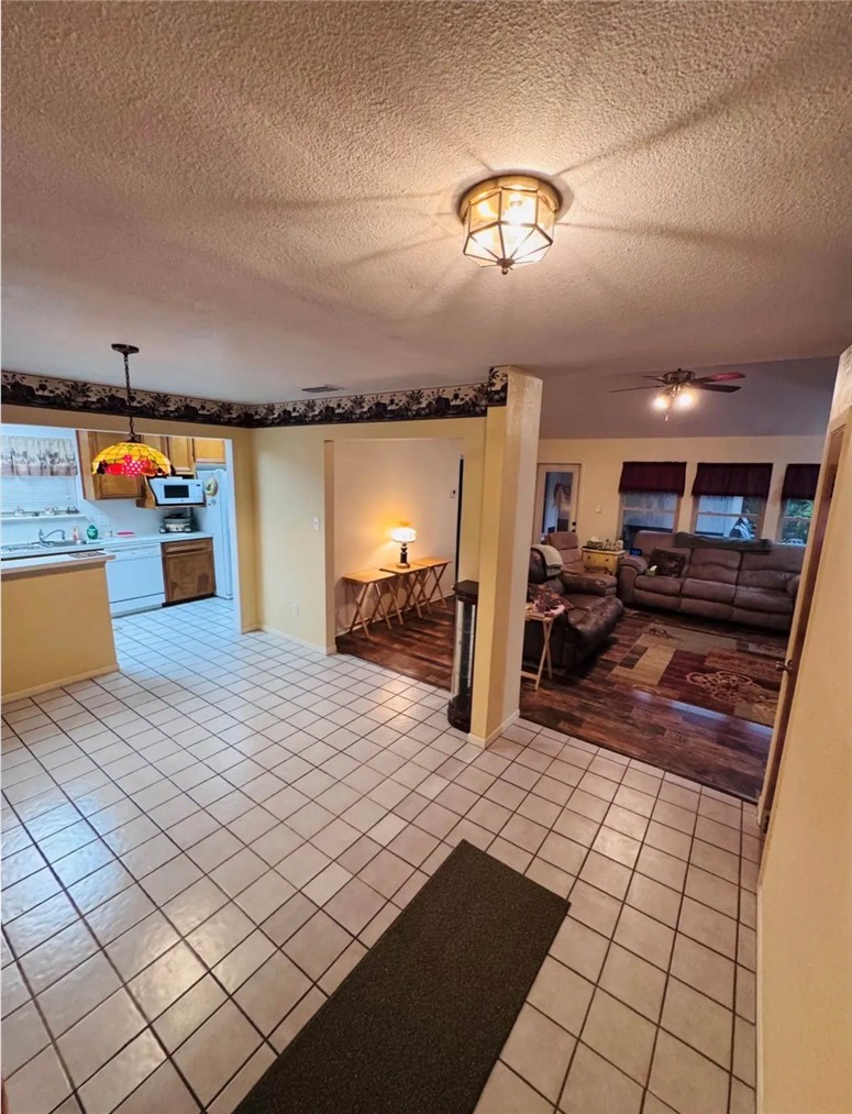 2153 Alazan Dr 1 Property Photo 11