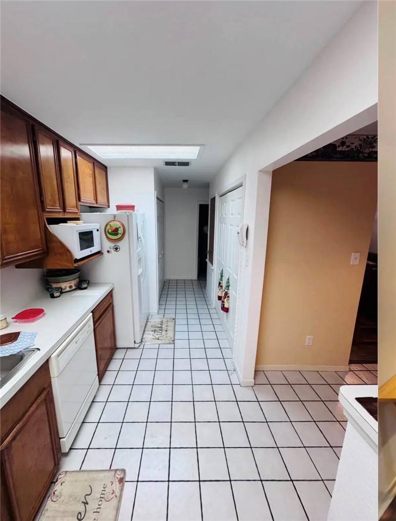 2153 Alazan Dr 1 Property Photo 13