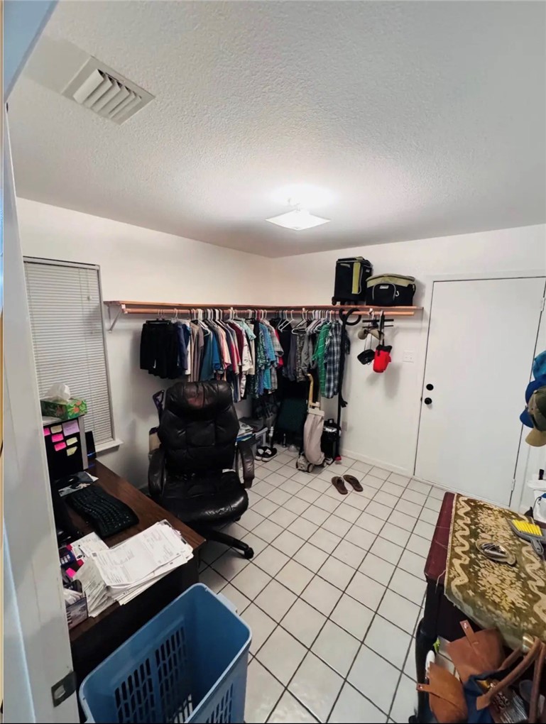 2153 Alazan Dr 1 Property Photo 16