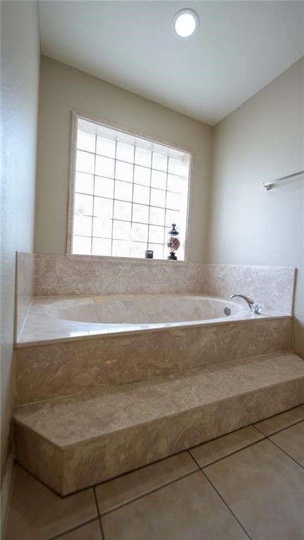 240 County Road 2112 Property Photo 13