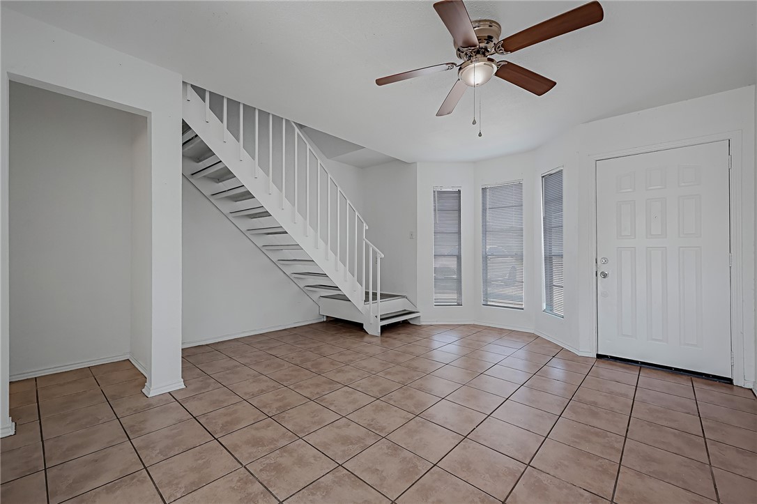 6641 Rhine Dr A Property Photo 3