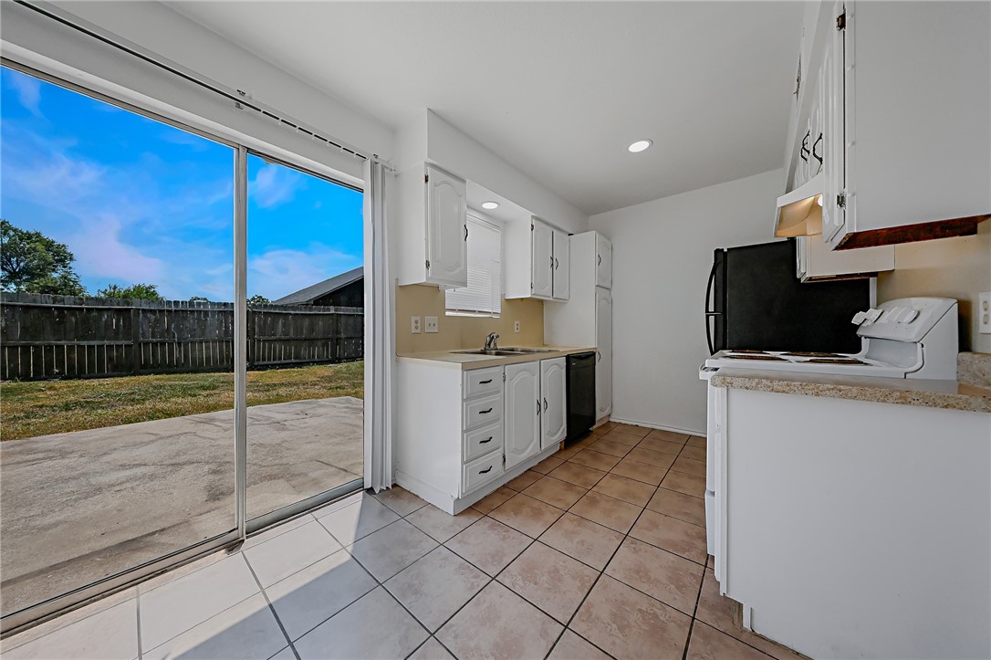 6641 Rhine Dr A Property Photo 7