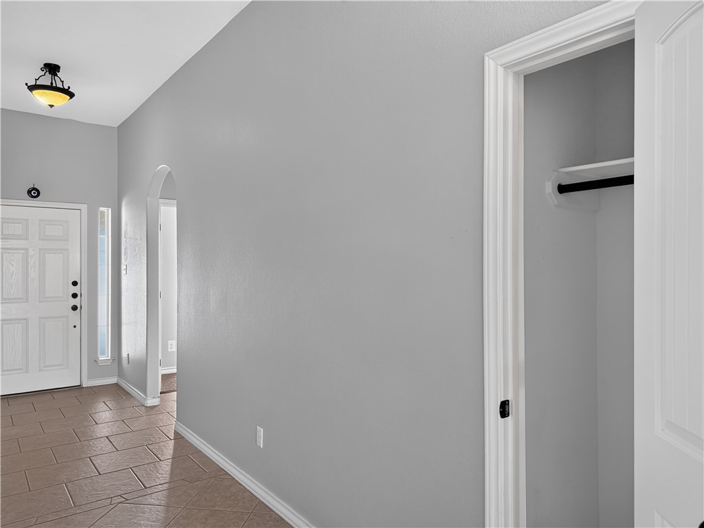6729 Labonte Property Photo 5