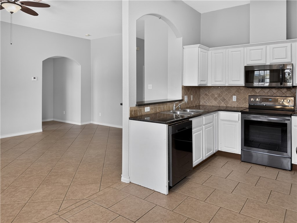 6729 Labonte Property Photo 9