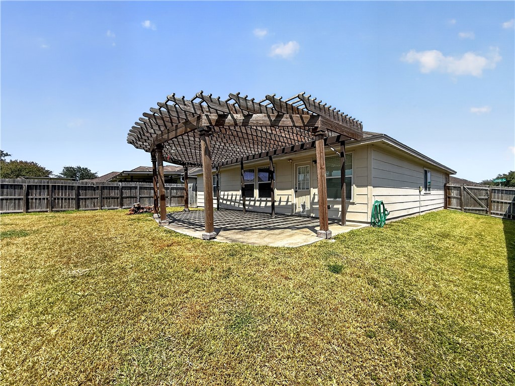 6729 Labonte Property Photo 24