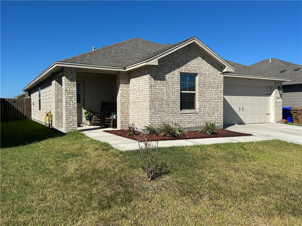 7734 Bullrider Dr Property Photo 2