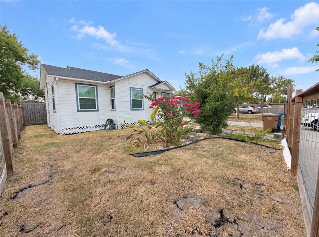 4813 Odem Dr Property Photo 7