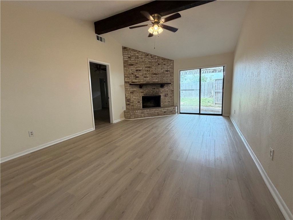 2009 Blue Angel St Property Photo 3