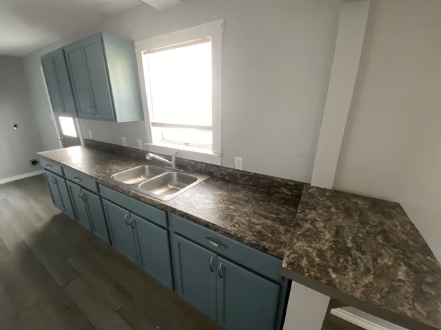 509 W Avenue B Property Photo 8