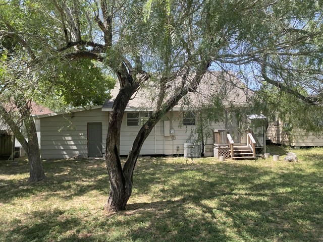 509 W Avenue B Property Photo 20