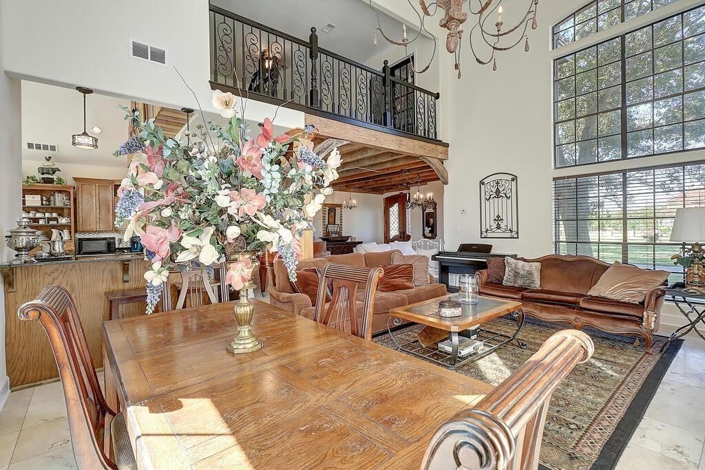 3417 Newcastle Property Photo 9