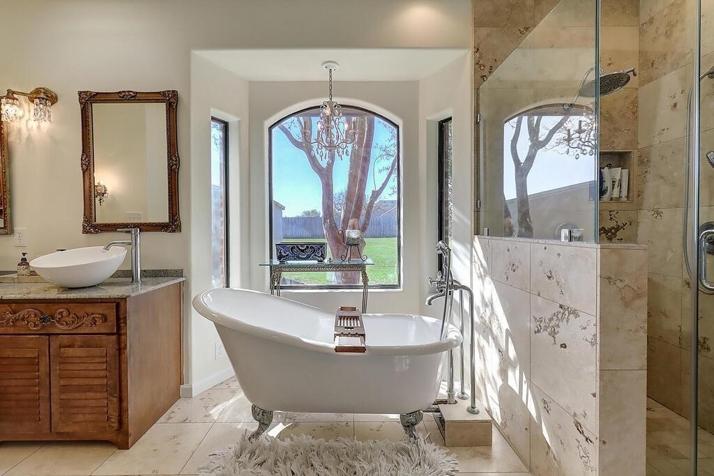 3417 Newcastle Property Photo 16