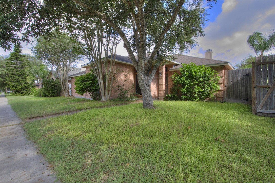 4510 Silver Hollow Dr Property Photo 13