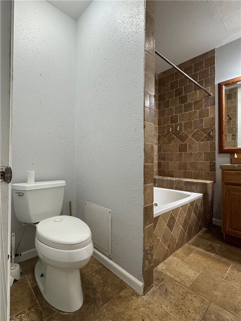 341 Palmero St Property Photo 22