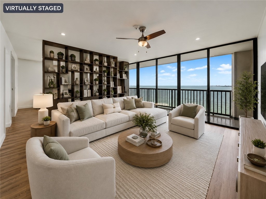 4334 Ocean Dr 605 Property Photo 10
