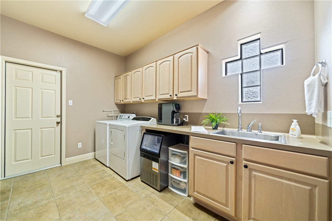 5402 King Acres Dr Property Photo 14