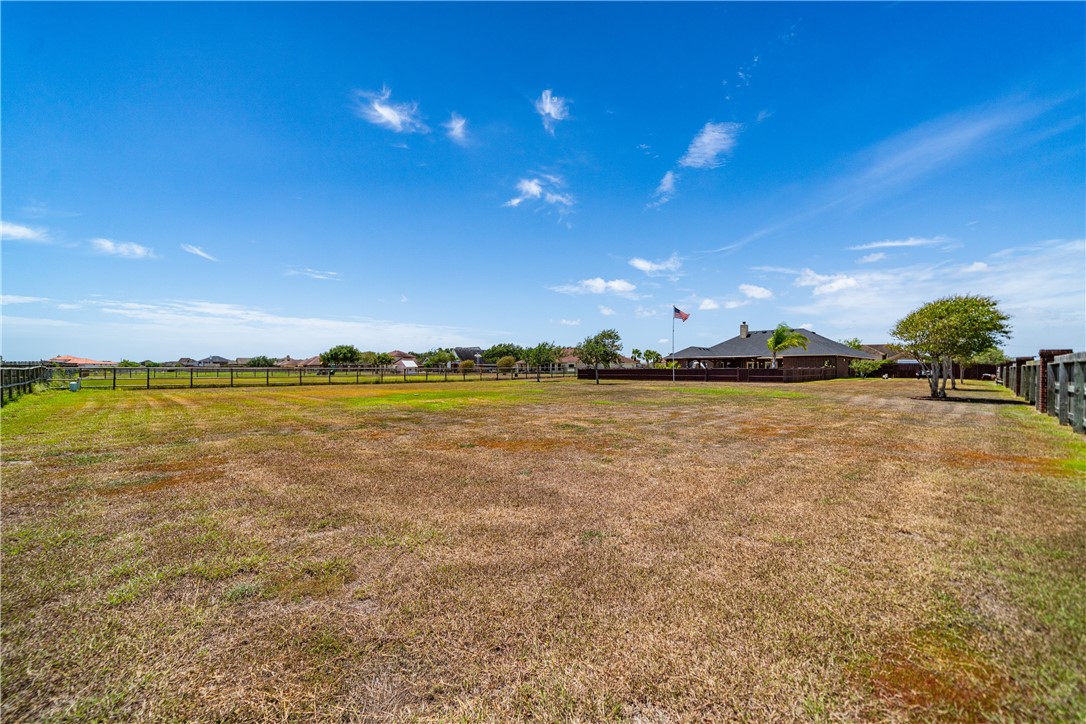 5402 King Acres Dr Property Photo 35