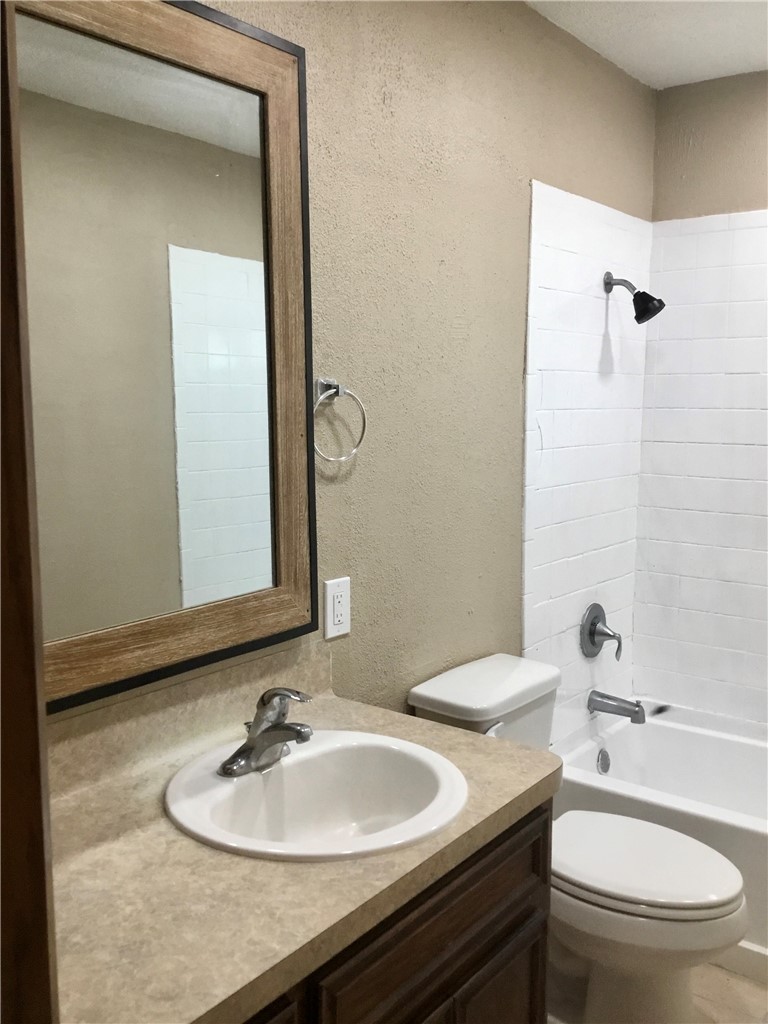 1110 Green Lane Dr Property Photo 20