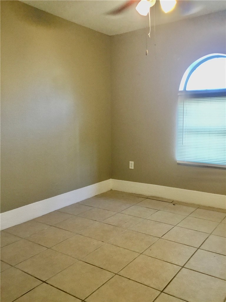 1110 Green Lane Dr Property Photo 21
