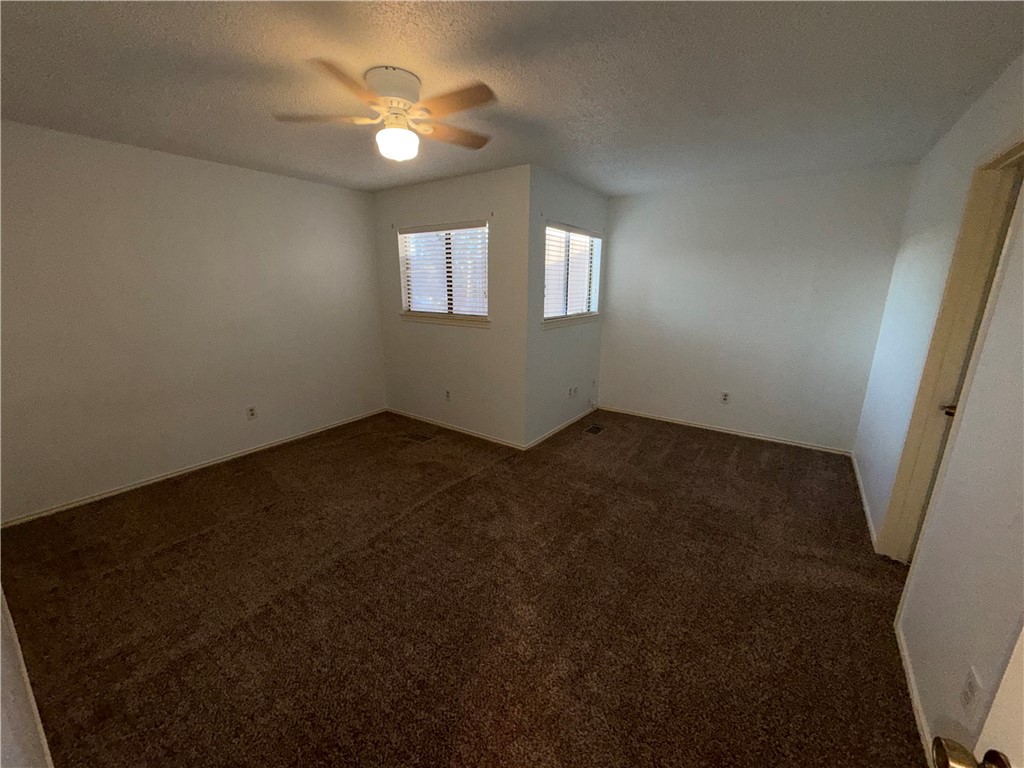 5180 Middlecoff Property Photo 7