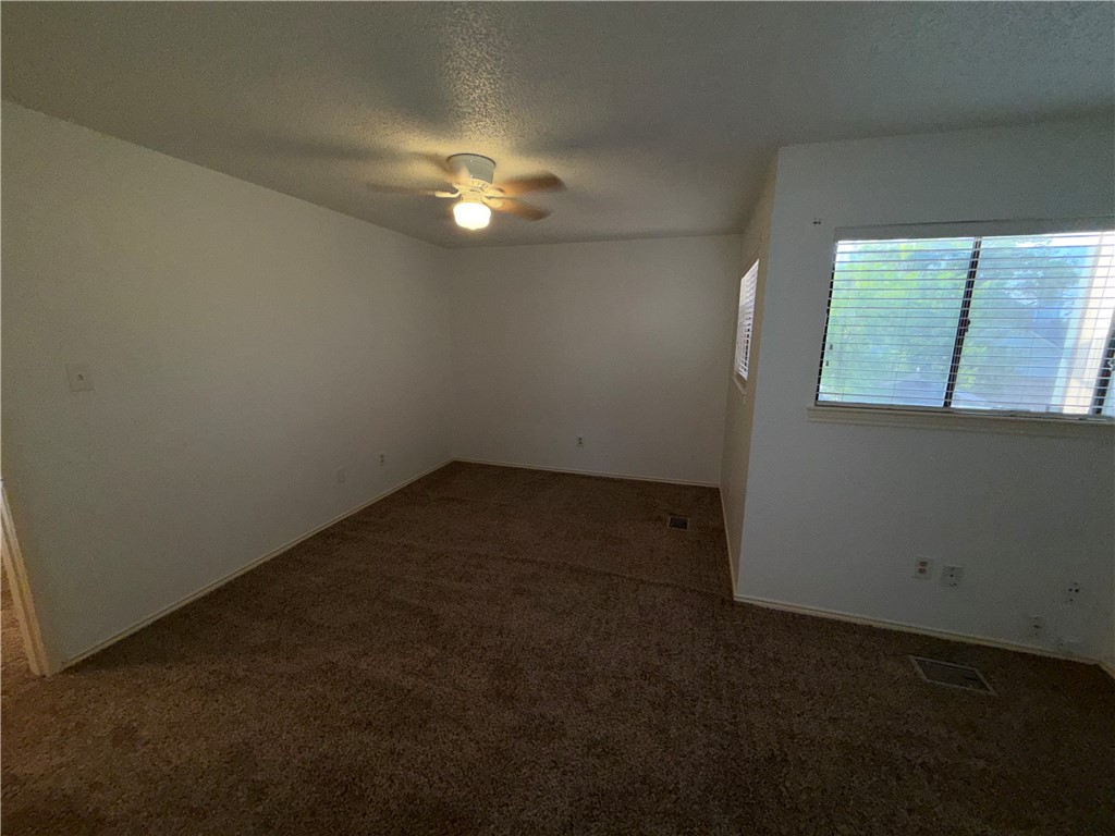 5180 Middlecoff Property Photo 11