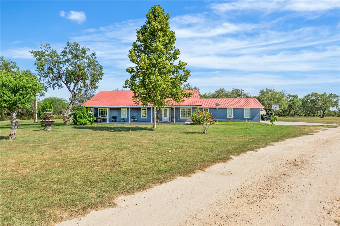 23107 County Road 1092 Property Photo 6