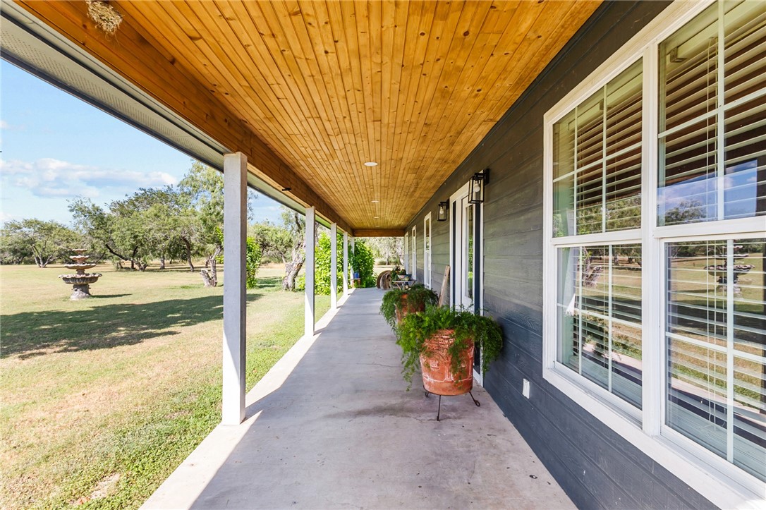 23107 County Road 1092 Property Photo 8