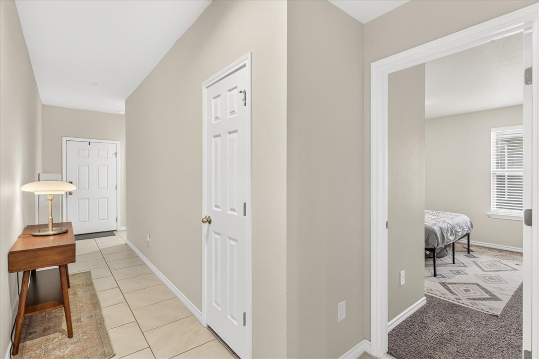 3913 Targaryen Way Property Photo 3