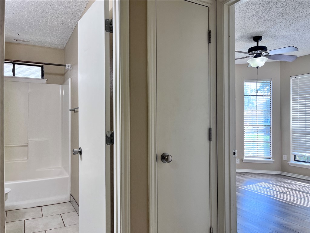 2226 Pebble Beach Dr Property Photo 3