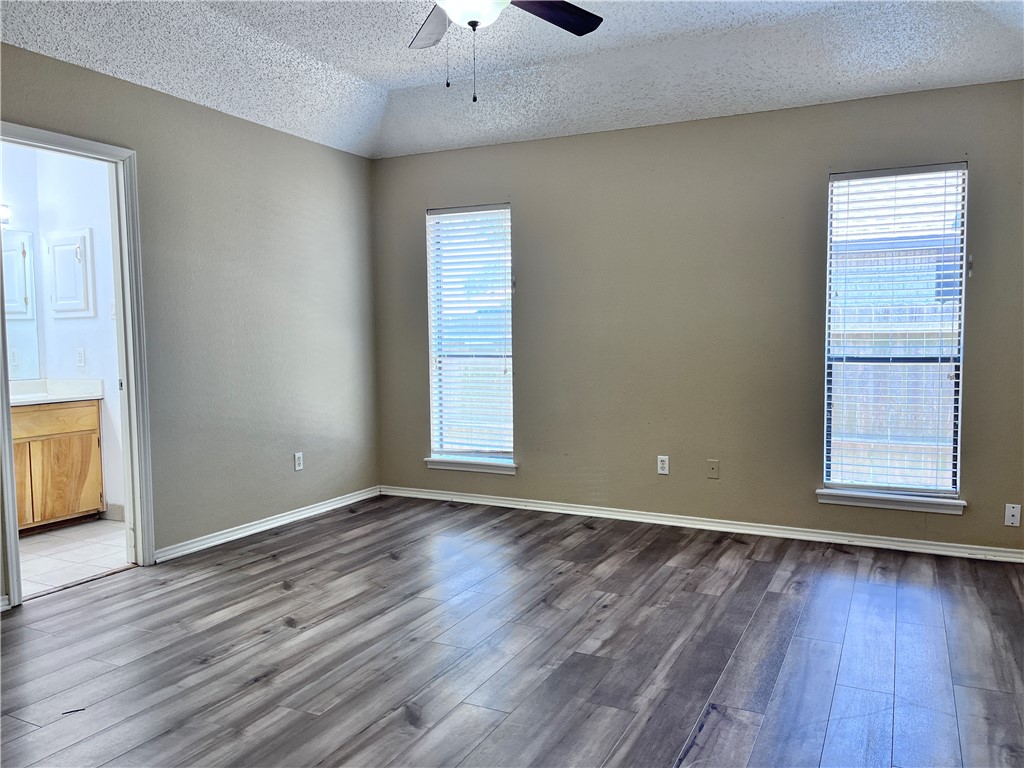 2226 Pebble Beach Dr Property Photo 10