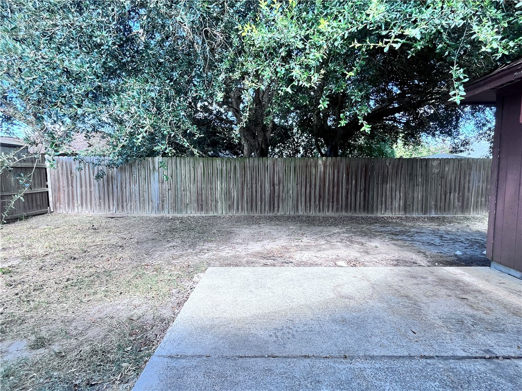 2226 Pebble Beach Dr Property Photo 20