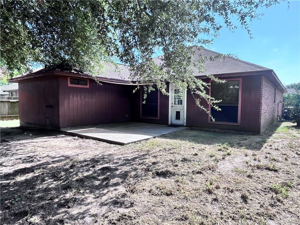 2226 Pebble Beach Dr Property Photo 22
