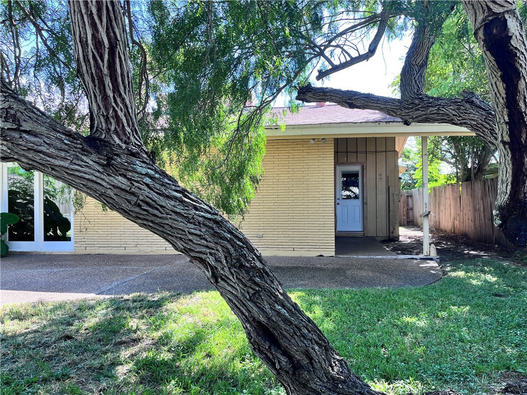 114 E Janin Cir Property Photo 38