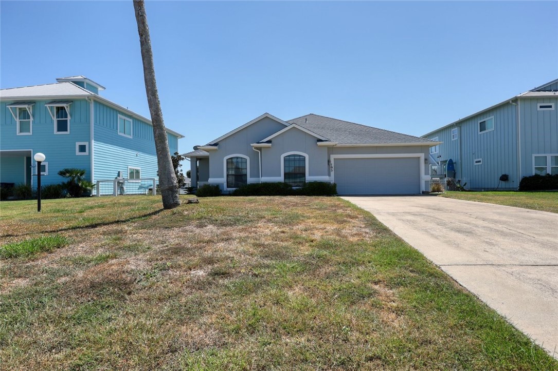105 Windjammer St Property Photo 4