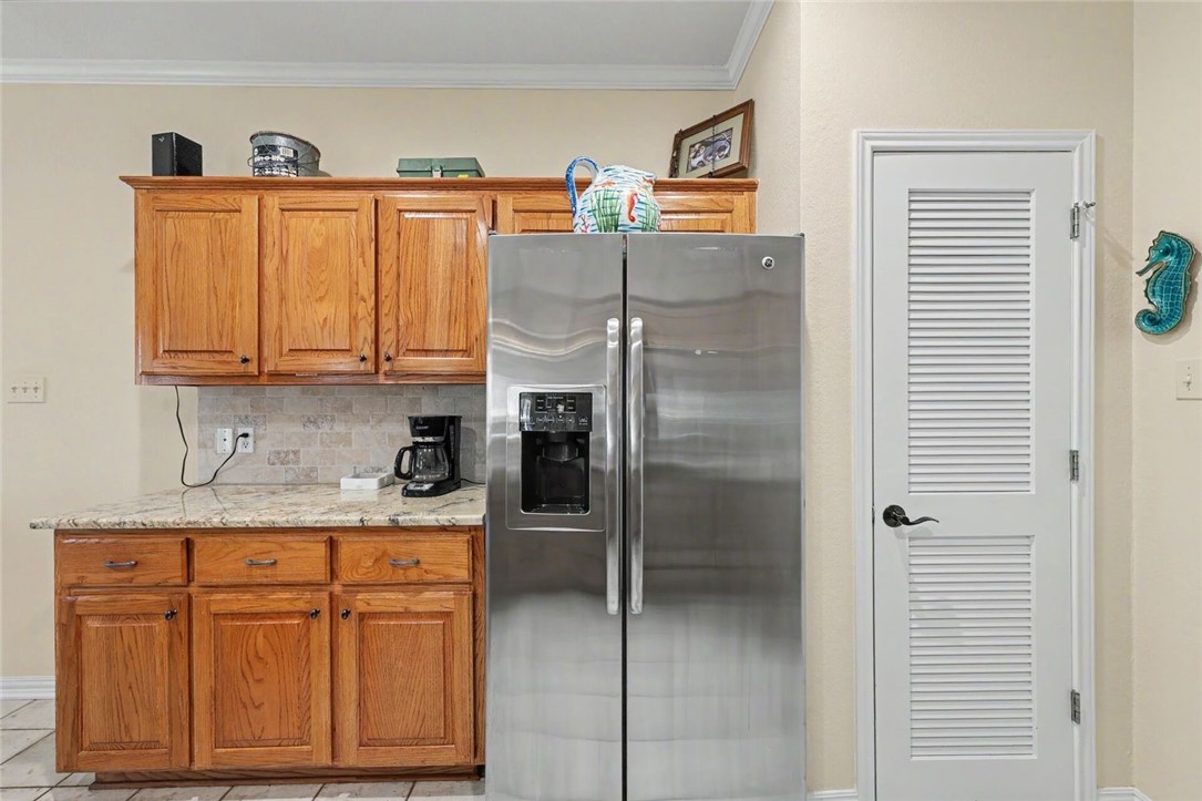 105 Windjammer St Property Photo 15