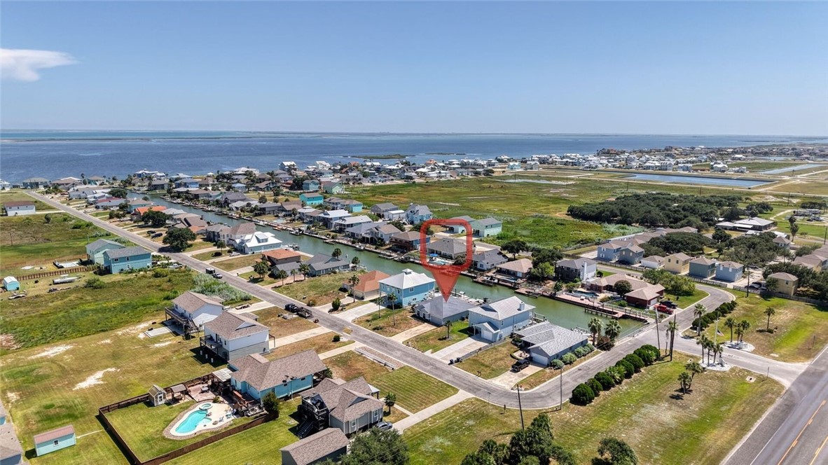 105 Windjammer St Property Photo 45
