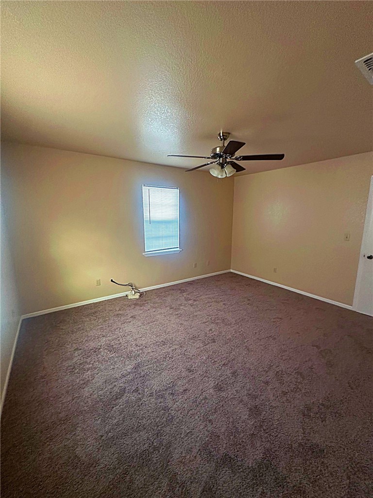 279 Edwards Ave Property Photo 8