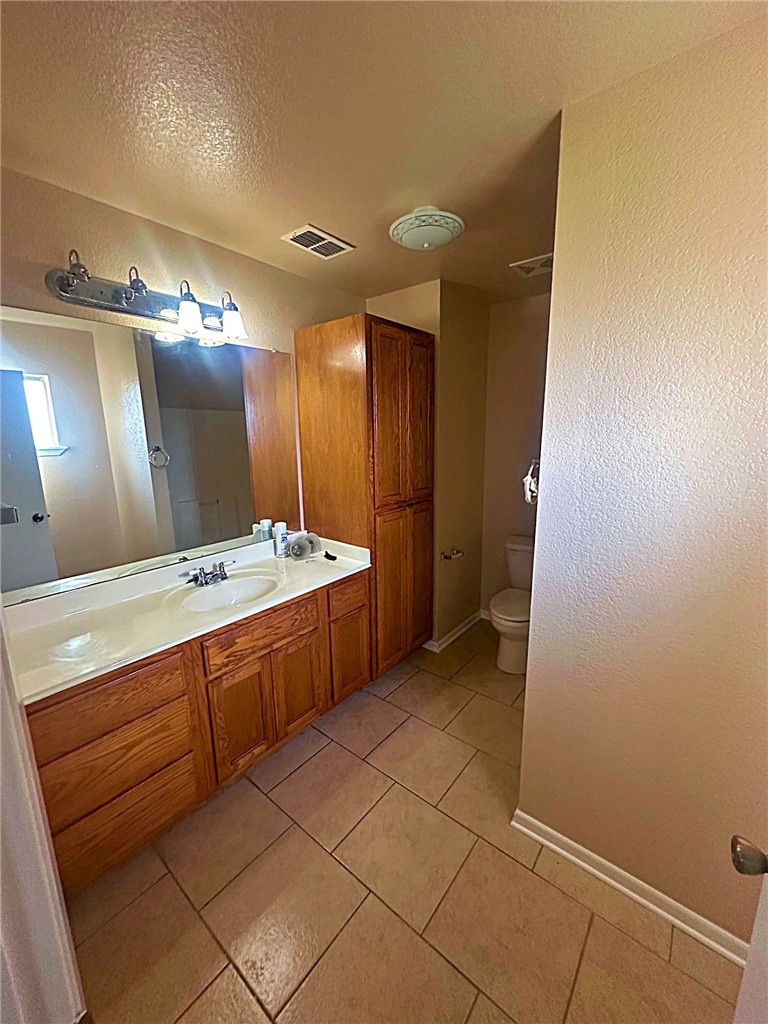 279 Edwards Ave Property Photo 10