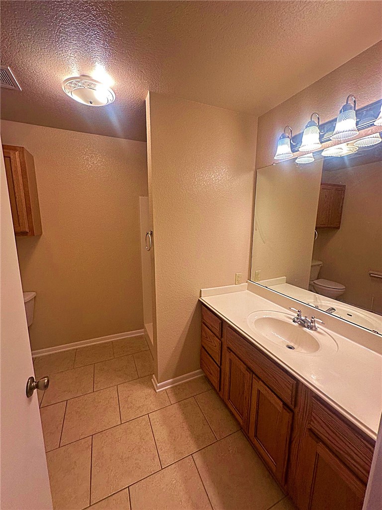 279 Edwards Ave Property Photo 11