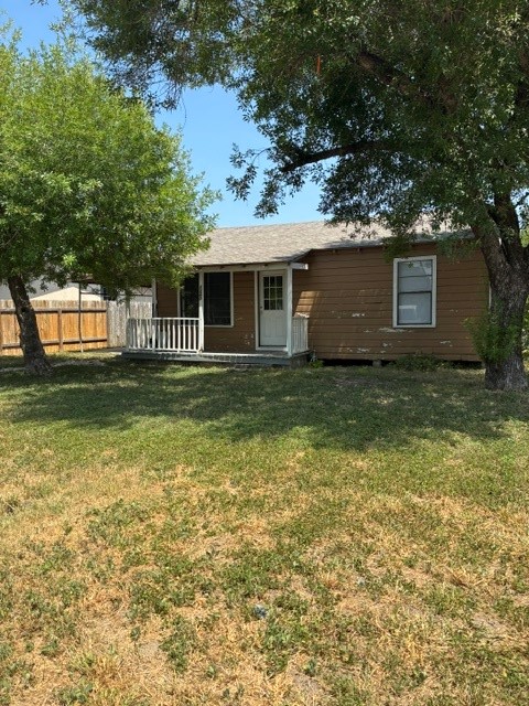 1240 E Nettie Ave Property Photo 2
