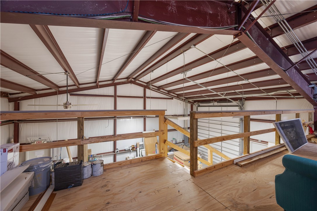 1125 W Market St Property Photo 25