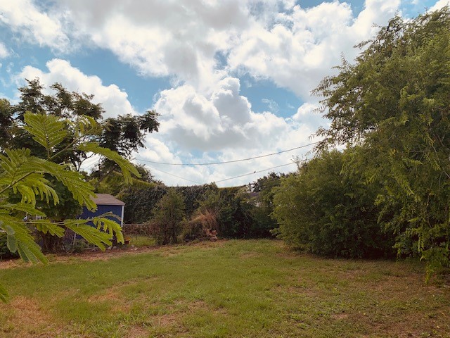 627 Southern St Property Photo 6