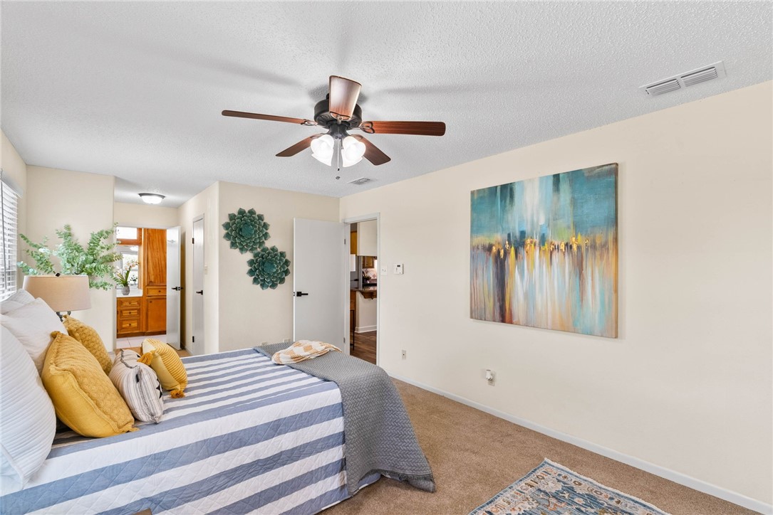 2825 Debra Lane Property Photo 13