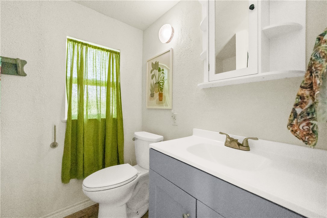 424 First St Property Photo 12