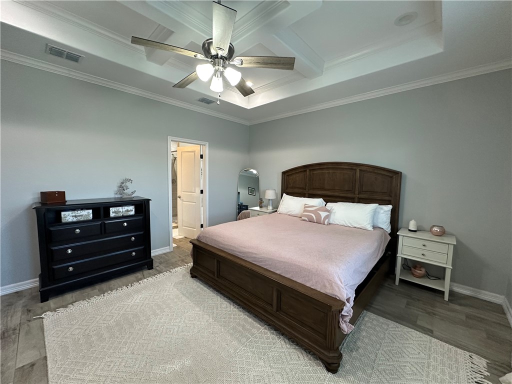 1807 Bay Landing Dr Property Photo 3