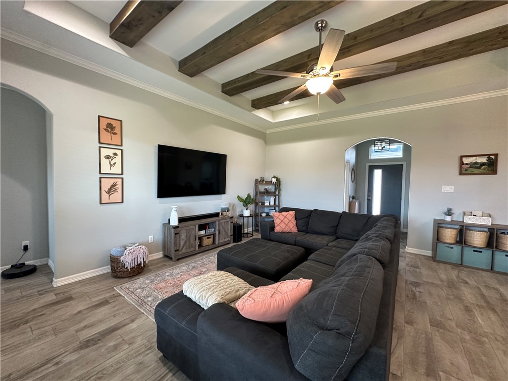 1807 Bay Landing Dr Property Photo 10