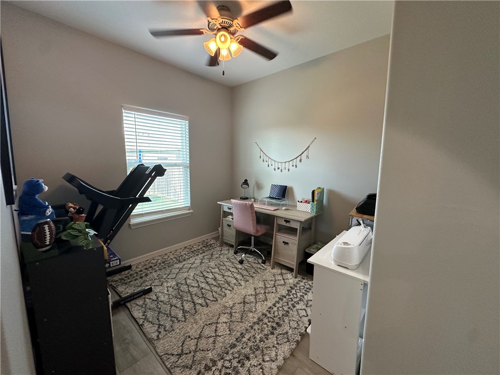 1807 Bay Landing Dr Property Photo 12