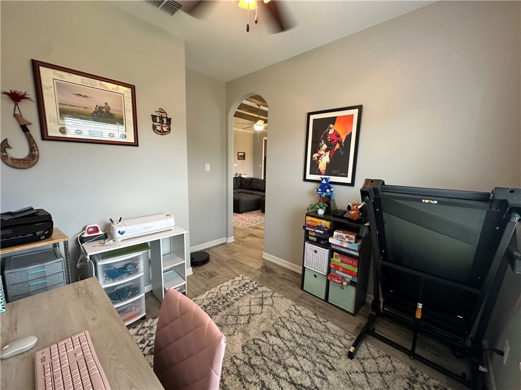 1807 Bay Landing Dr Property Photo 13